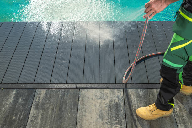 Best Sidewalk Pressure Washing  in Windcrest, TX