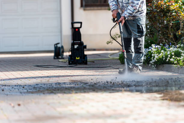 Best Concrete Pressure Washing  in Windcrest, TX