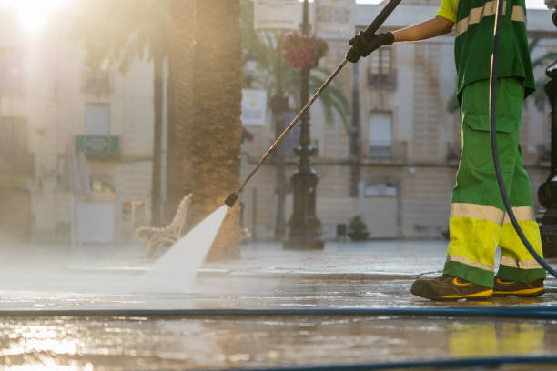 Best Roof Power Washing Services  in Windcrest, TX
